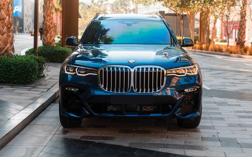 BMW-X7-5